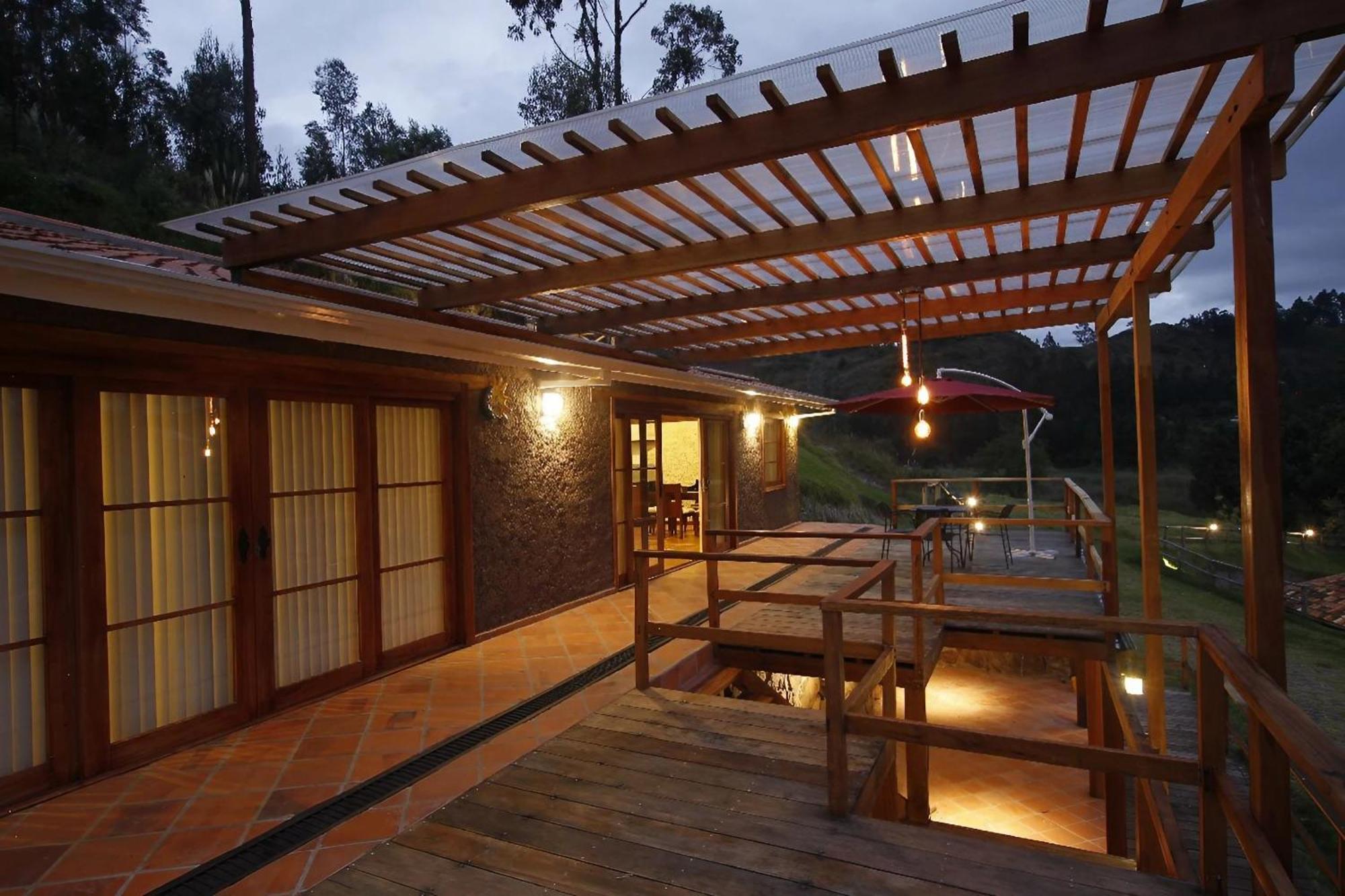 Killary Lodge & Glamping Cachanlo de Sidcay Bagian luar foto
