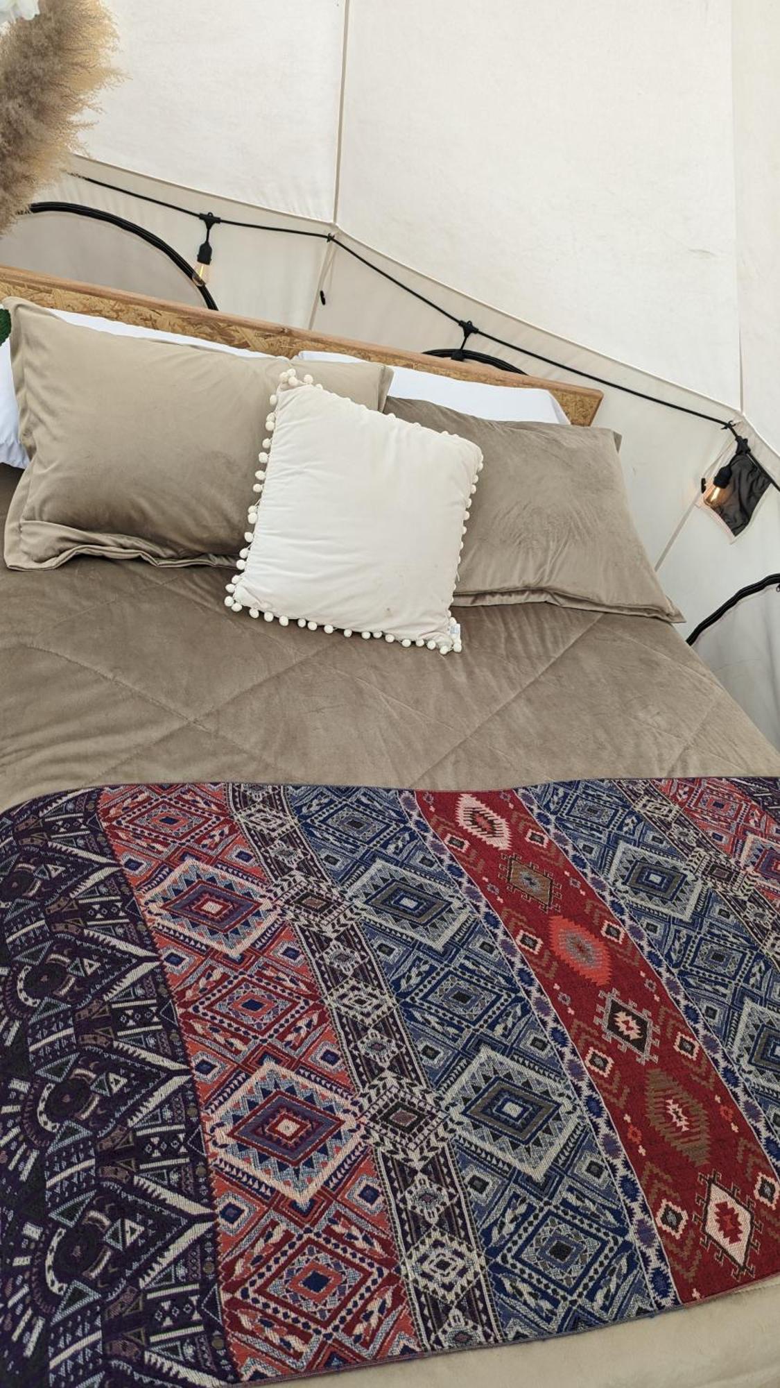 Killary Lodge & Glamping Cachanlo de Sidcay Bagian luar foto